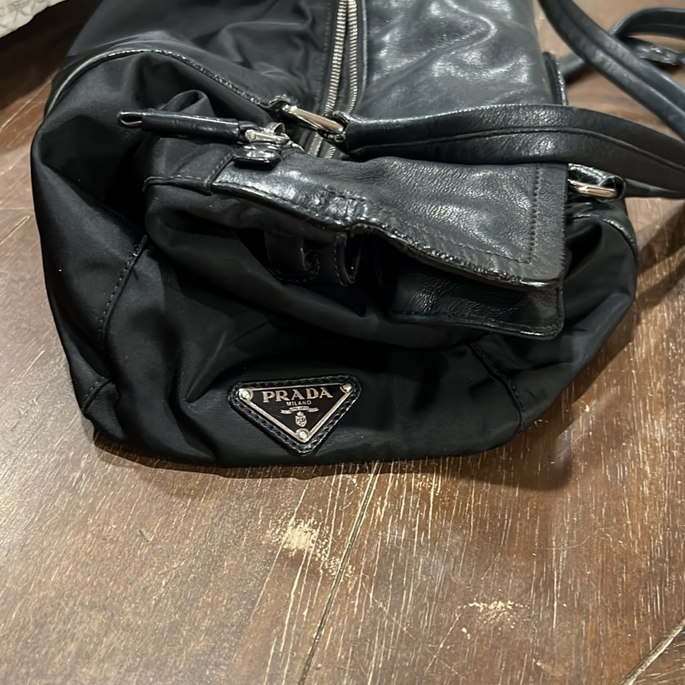 Prada nylon and leather satchel - Picture 4 of 11